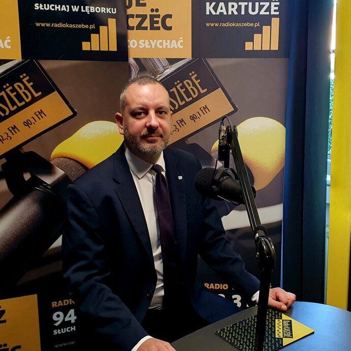 dr-Przemyslaw-Ruchlewski-zastepca-dyrektora-ECS-ds.-Naukowych